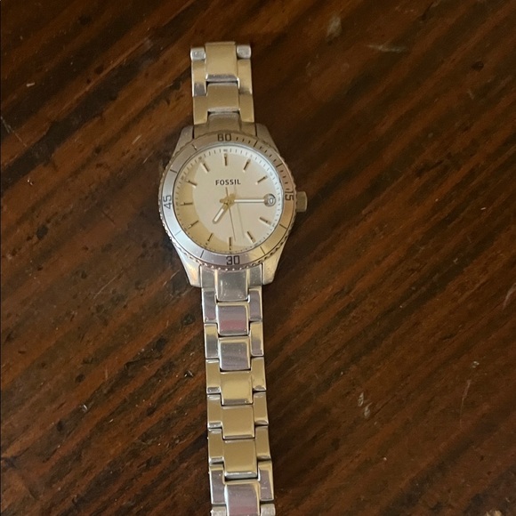 Fossil Retro Traveler Stainless Steel Watch EUC - Picture 4 of 12